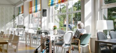 care home dinning room