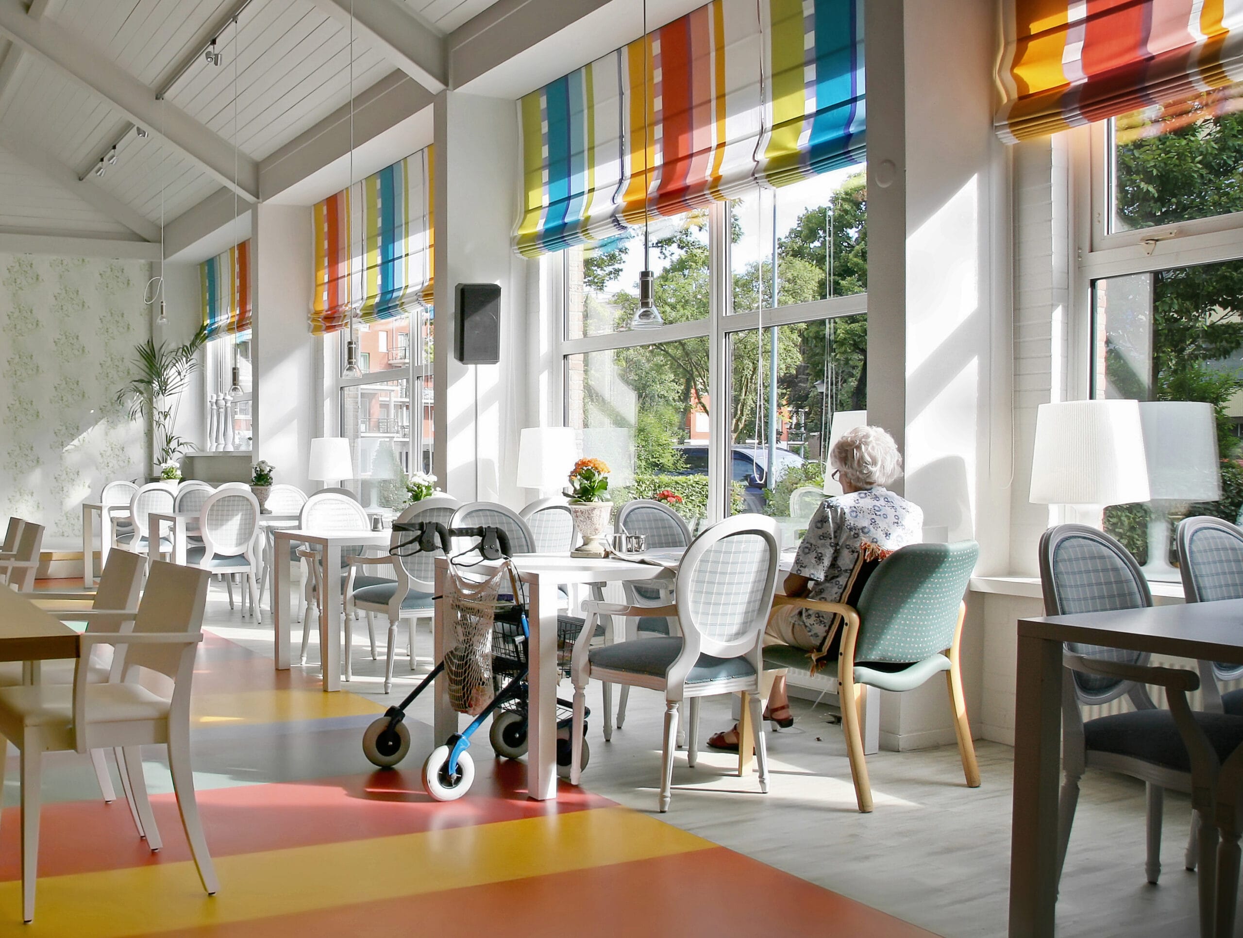 care home dinning room